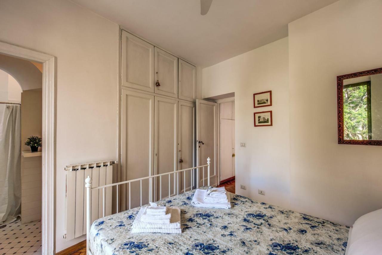 Campo Di Fiori 2 Bedroom Via Giulia Rome Luaran gambar